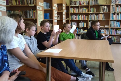 Bibliotekārā nodarbība: "Mana digitālā pēda internetā"